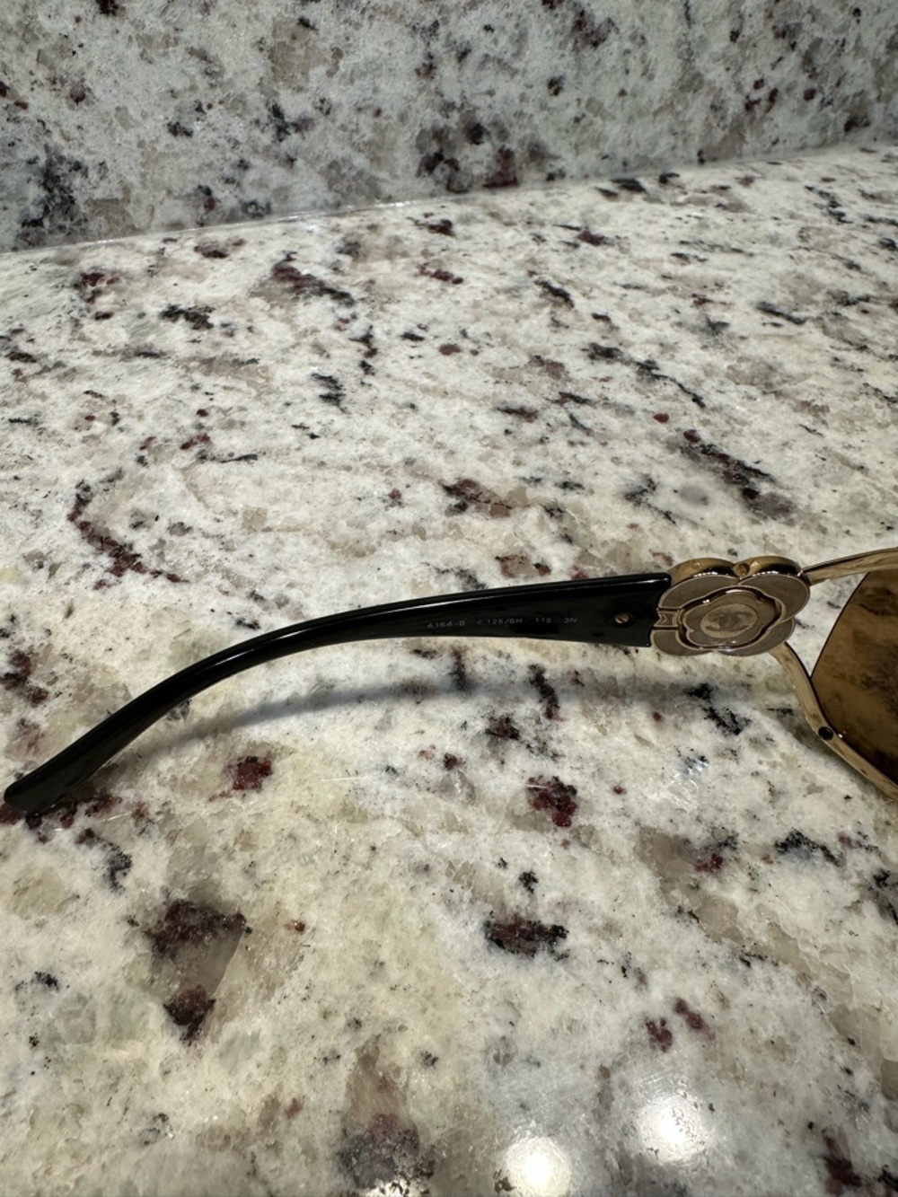 CHANEL Brown Gradient Sunglasses with Gold Camellia Accents - Picture 4 of 6